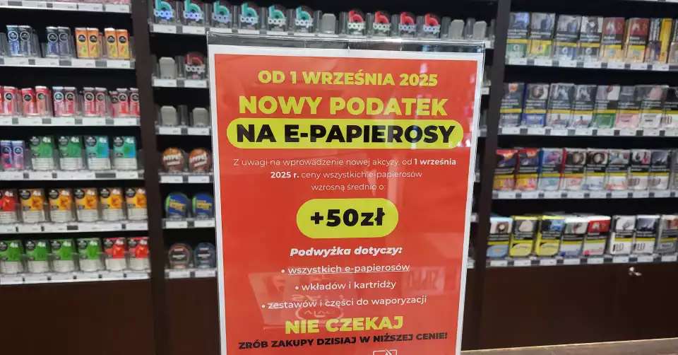 Grafika przedstawiająca promocje i obniżki cen na e-papierosy.