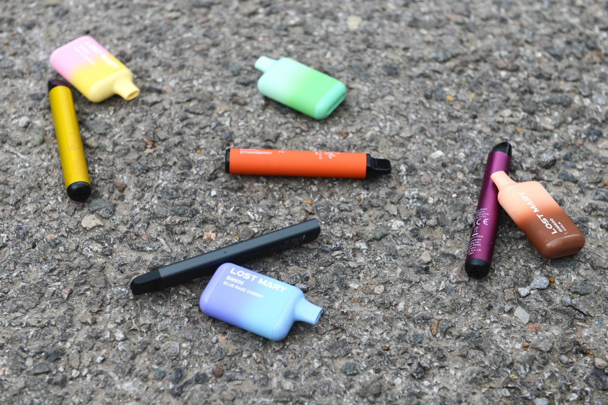 śmieci jednorazowe vape, e-odpady jednorazowe e-papierosy, problem ekologiczny vape - Czy jednorazowe e-papierosy są szkodliwe dla środowiska ...