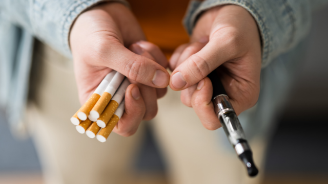 e-papieros 0mg vs papieros obrzydzenie, rzucanie palenia sukces vape, kontrast vape papieros - Czy palenie e-papierosów jest mniej szkodliwe niż tradycyjne ...