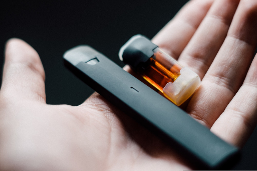 Hifancy Space 50000,e-papieros z ekranem,jednorazówka,vape z wyświetlaczem,test Hifancy,ile liquidu w e-papierosie,bateria e-papierosa,nowoczesny e-papieros