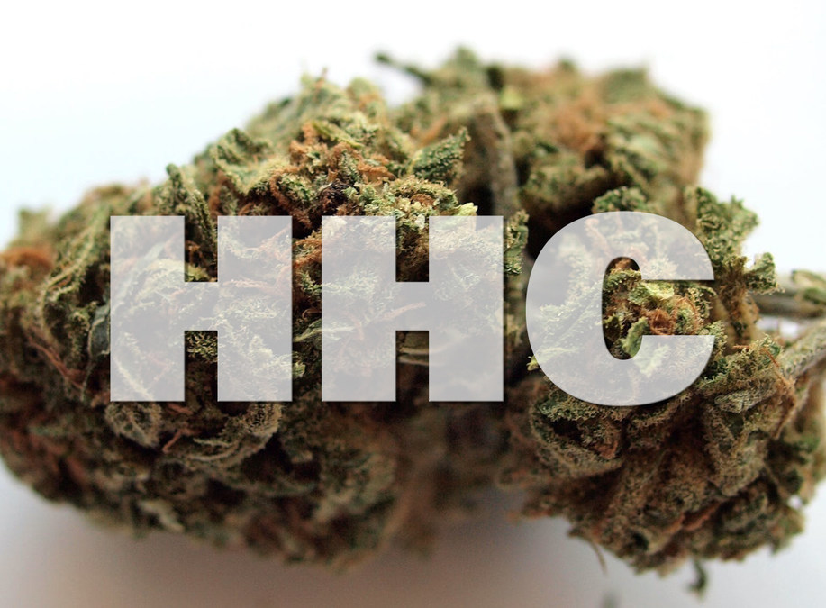 zakaz HHC THC-P Polska, nielegalne syntetyczne kannabinoidy, lista środków odurzających, kajdanki marihuana, symbol zakazu - Co to jest HHC? Syntetyczne kannabinoidy - Sativa Poland